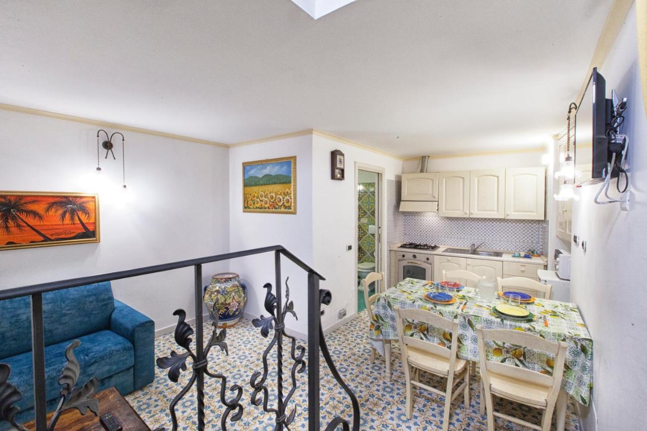 Casa Vilu Daire Sorrento Dış mekan fotoğraf